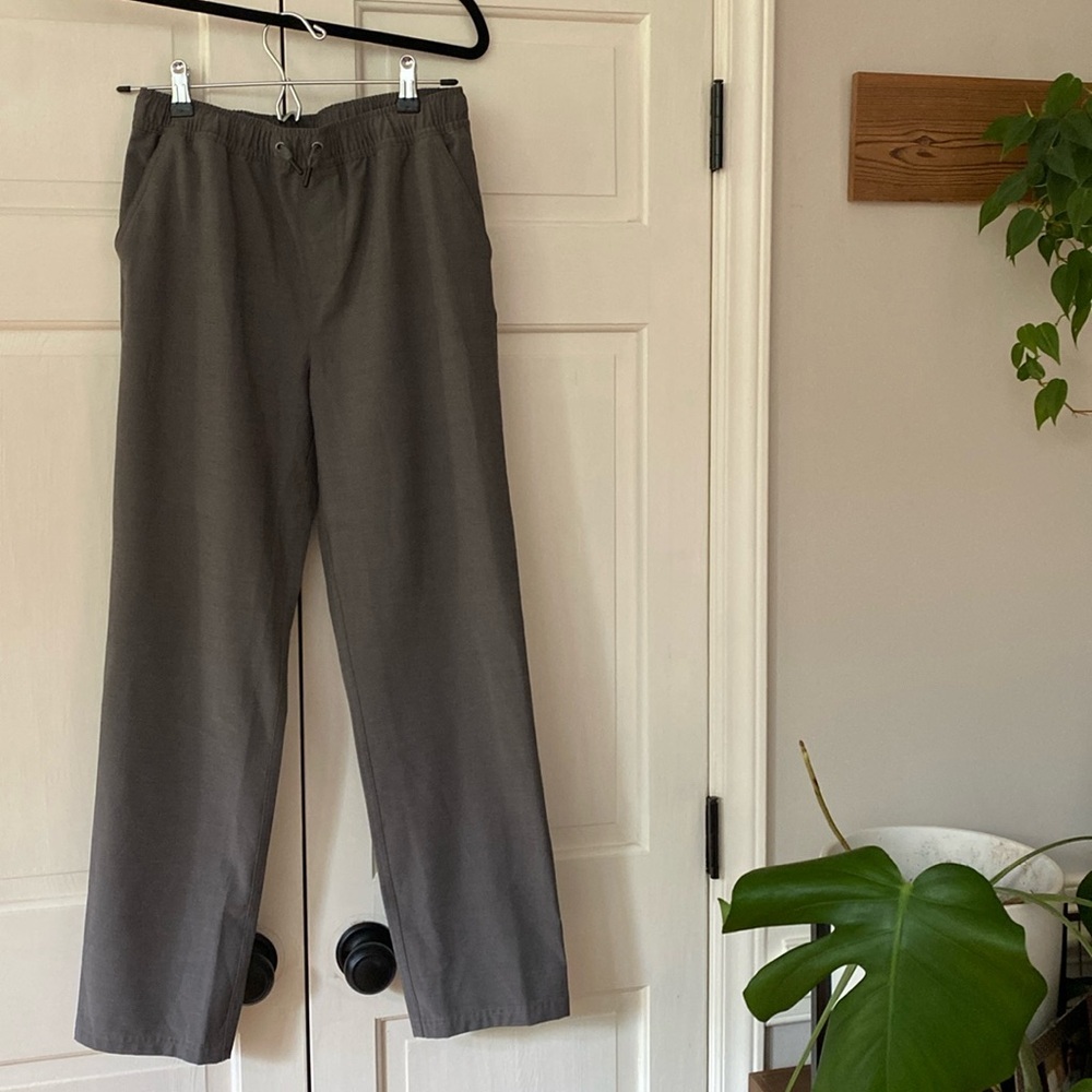 Bixby Nomad Boys Size 14 StitchFix Pants Gray Quick Dry Adjustable Drawstring‎